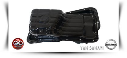 Motor yağ karteri, siyah metal gövde ve taban kısmı bağlantı detayları