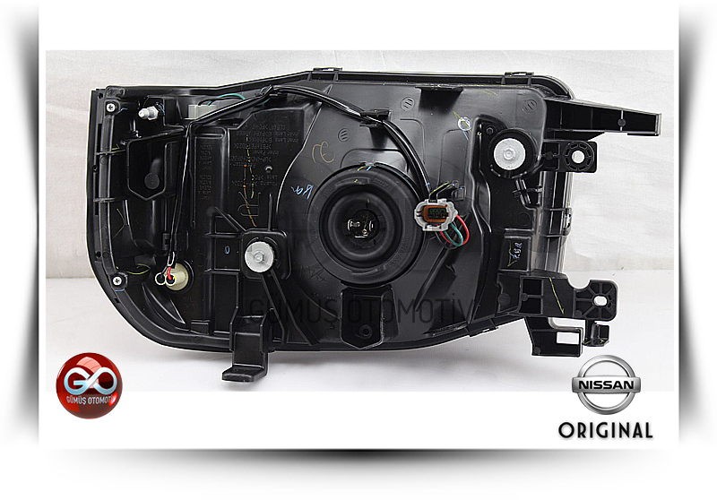 26010-VK40B<br>KOMPLE FAR = SAĞ<br>PICK UP = ND22 = YD25DDTI = 2500 cc = DİZEL - Gümüş Otomotiv