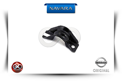 54614-7S000<br>ÖN VİRAJ DEMİRİ BAĞLANTI BRAKETİ<br>NAVARA = D40 = YD25DDTI = 2500 cc >>DİZEL - Gümüş Otomotiv