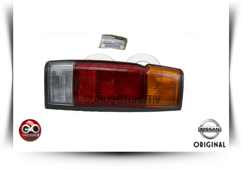 B6555-23G60<br>KOMPLE STOP LAMBASI = 1. VERSİYON = SOL<br>PICK UP = D22 = TD27 = 2700 cc = DİZEL - Gümüş Otomotiv